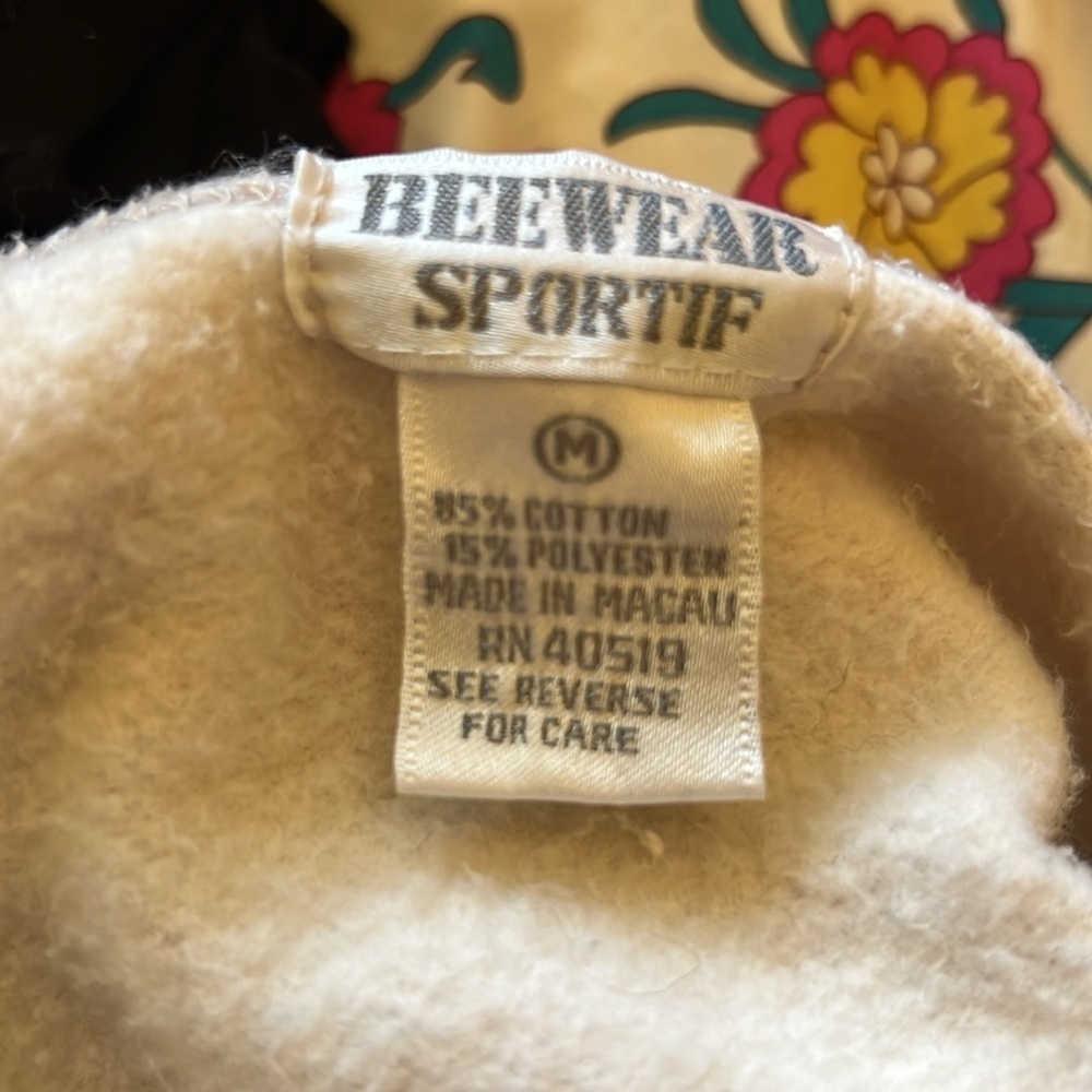 BEEWEAR off white hooded flies hip length jacket . Southwest design M - Picture 9 of 10